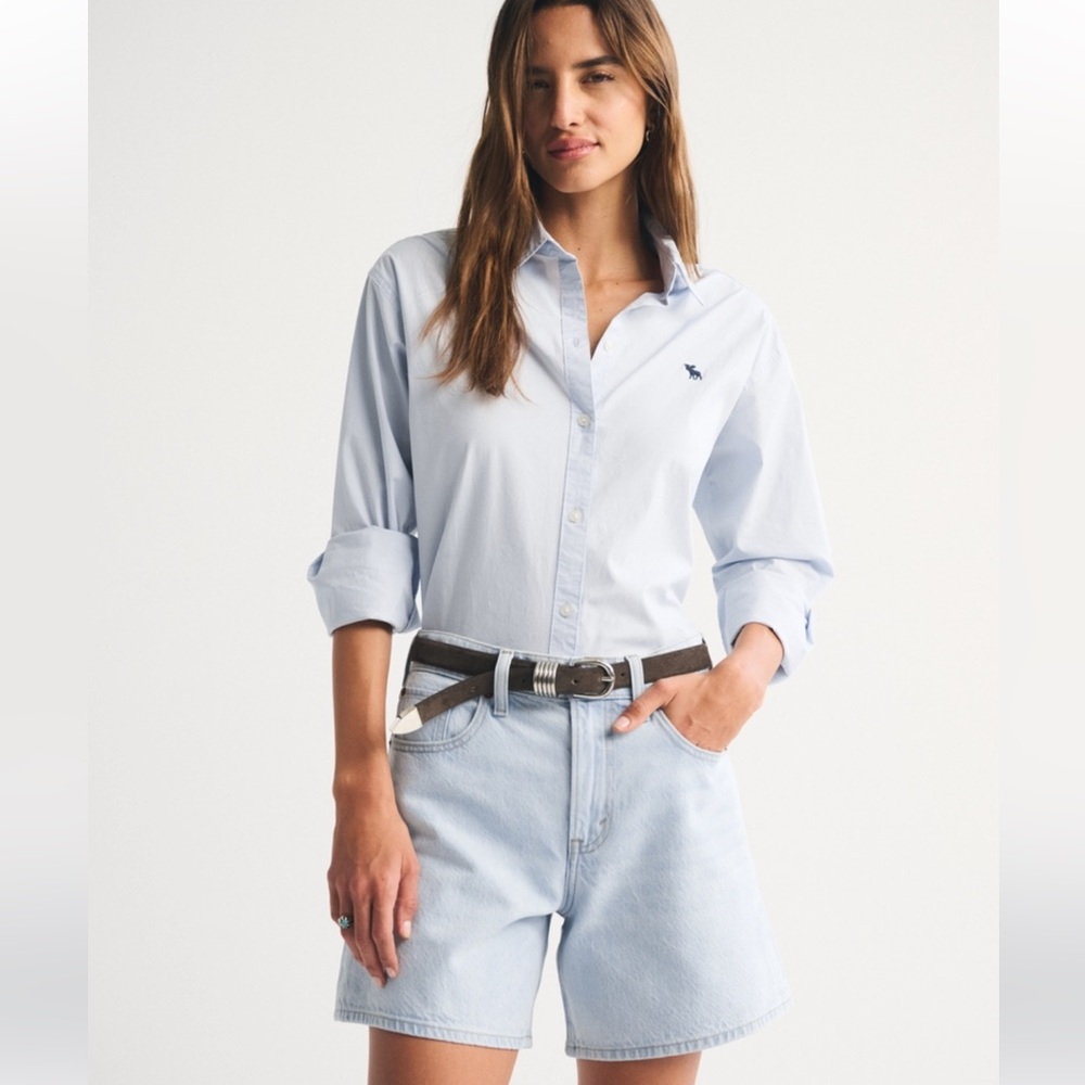 Abercrombie & Fitch high rise loose short